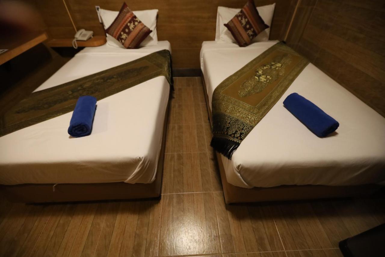 Thai Cozy House - Sha Certified Бангкок Экстерьер фото