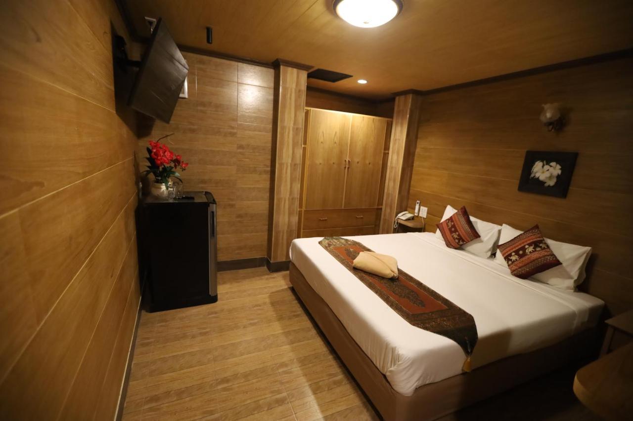 Thai Cozy House - Sha Certified Бангкок Экстерьер фото