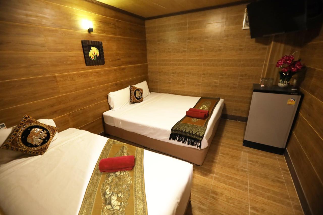 Thai Cozy House - Sha Certified Бангкок Экстерьер фото